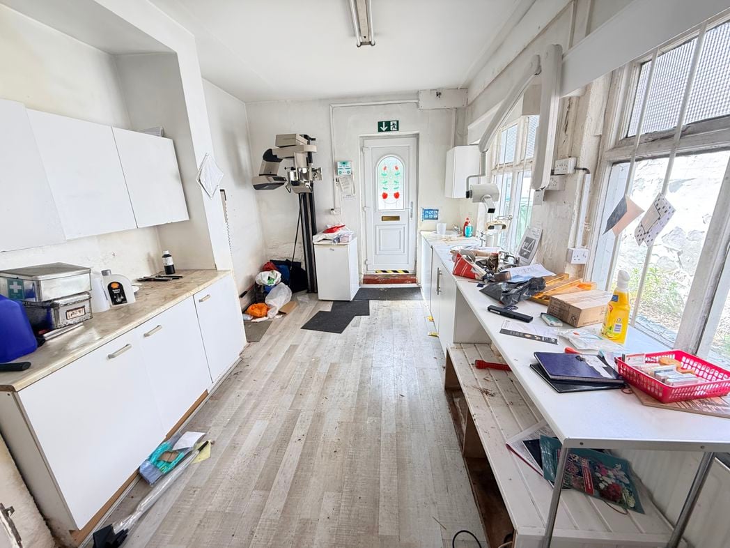 Property image 5 of 14