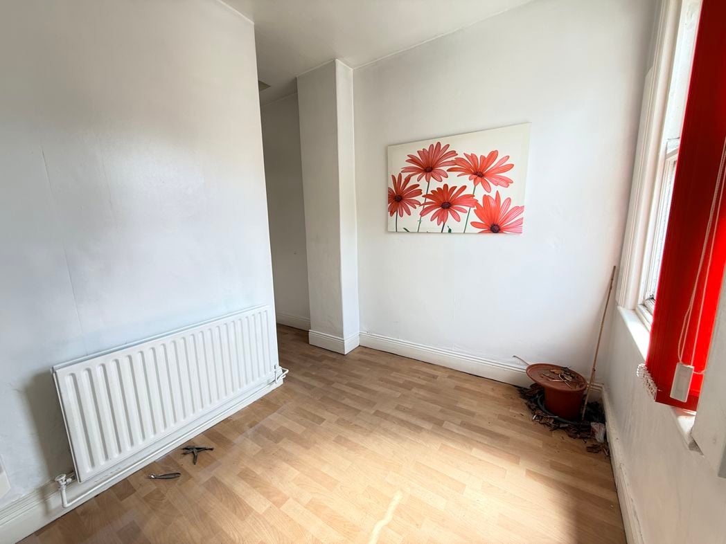 Property image 8 of 14