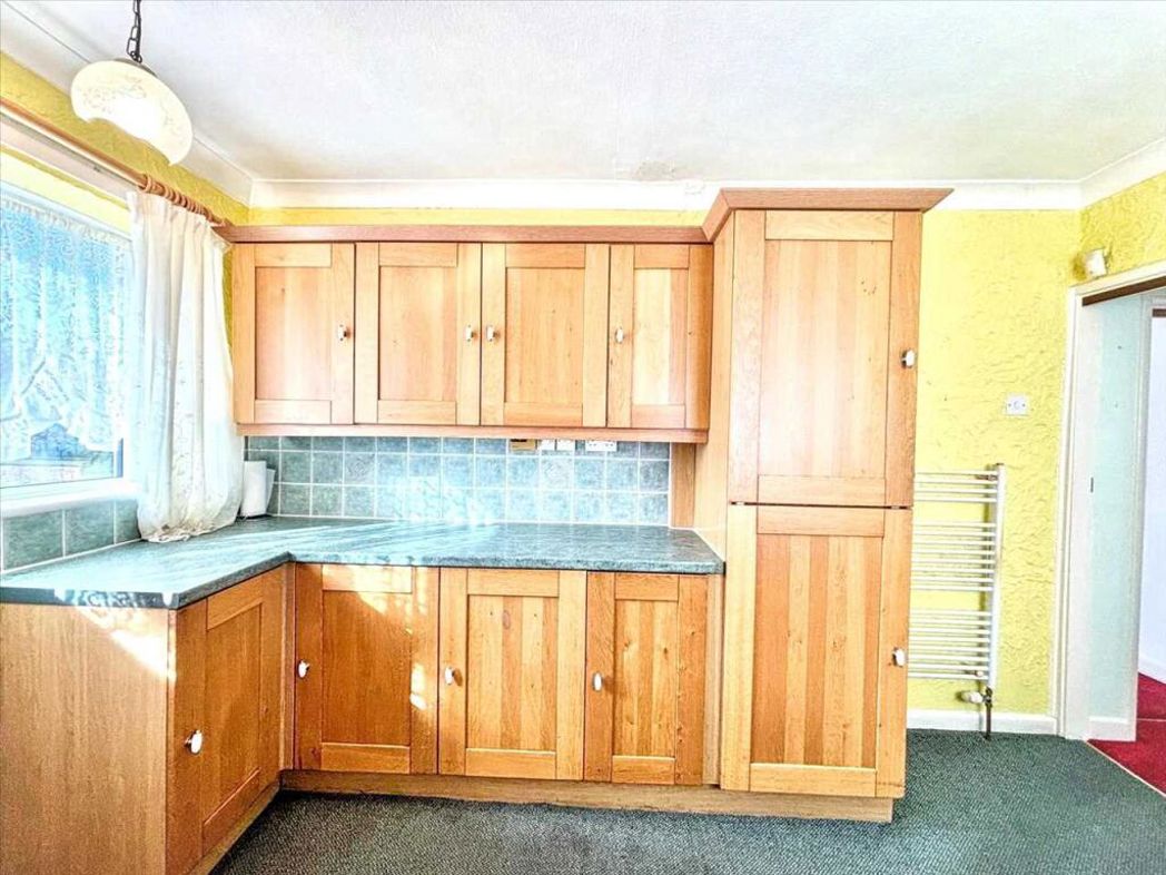 Property image 4 of 15