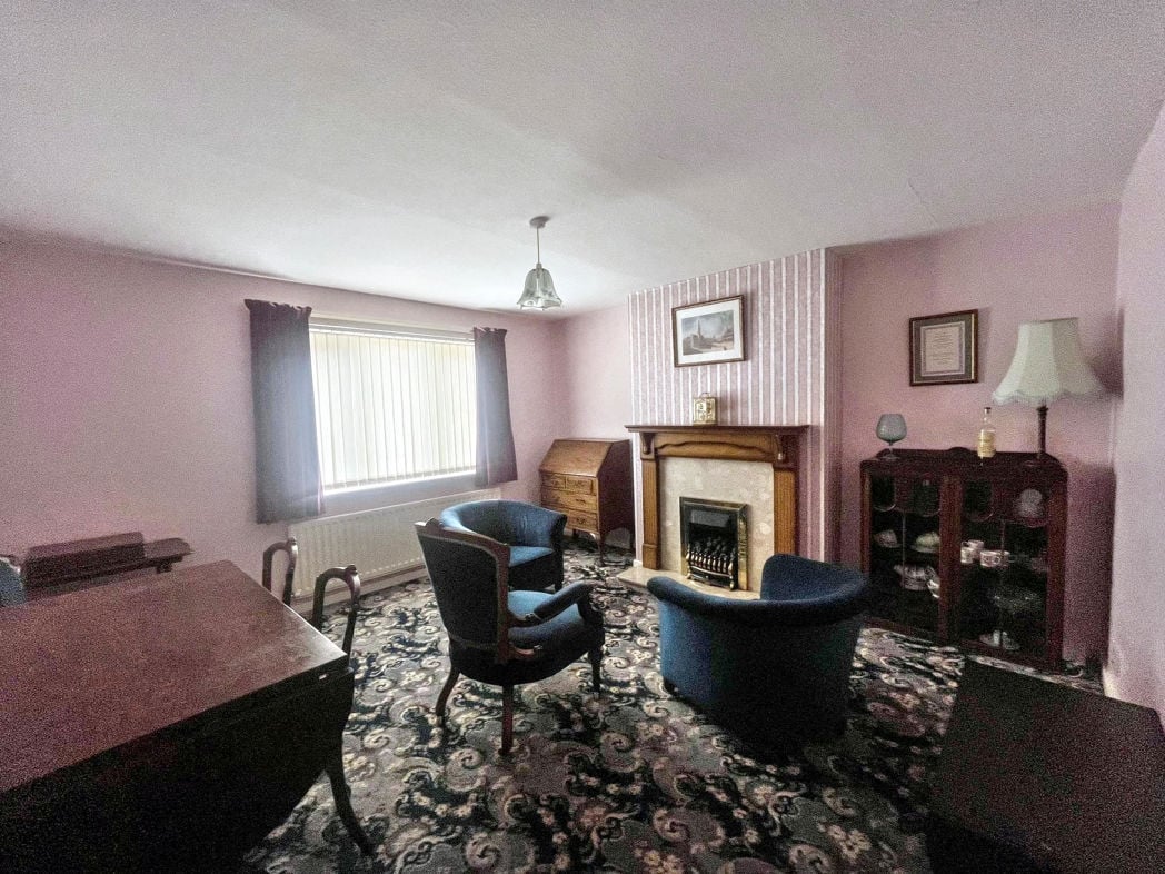 Property image 3 of 10