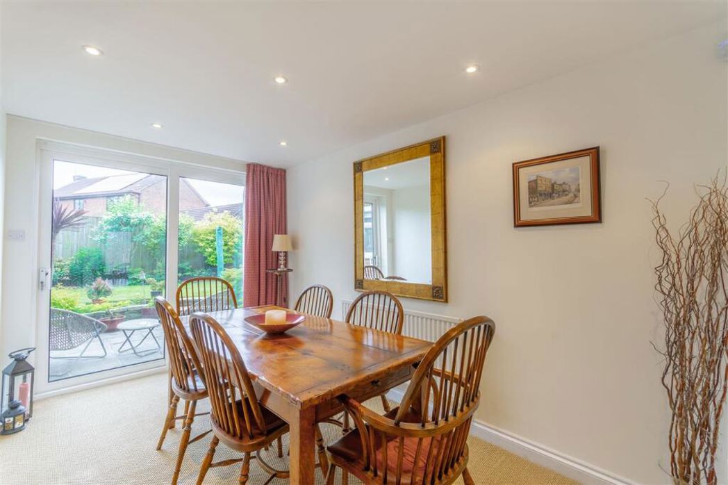 Property image 26 of 31