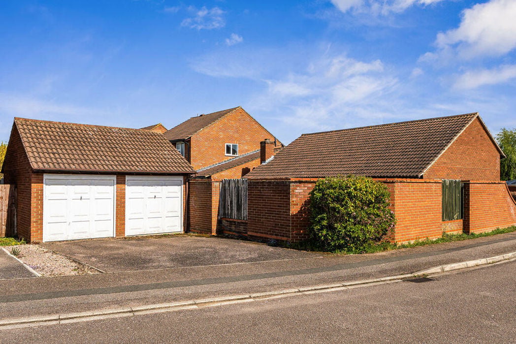 Property image 15 of 19