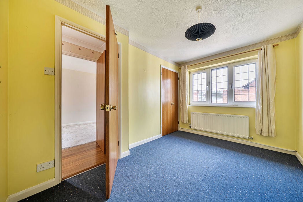 Property image 12 of 19