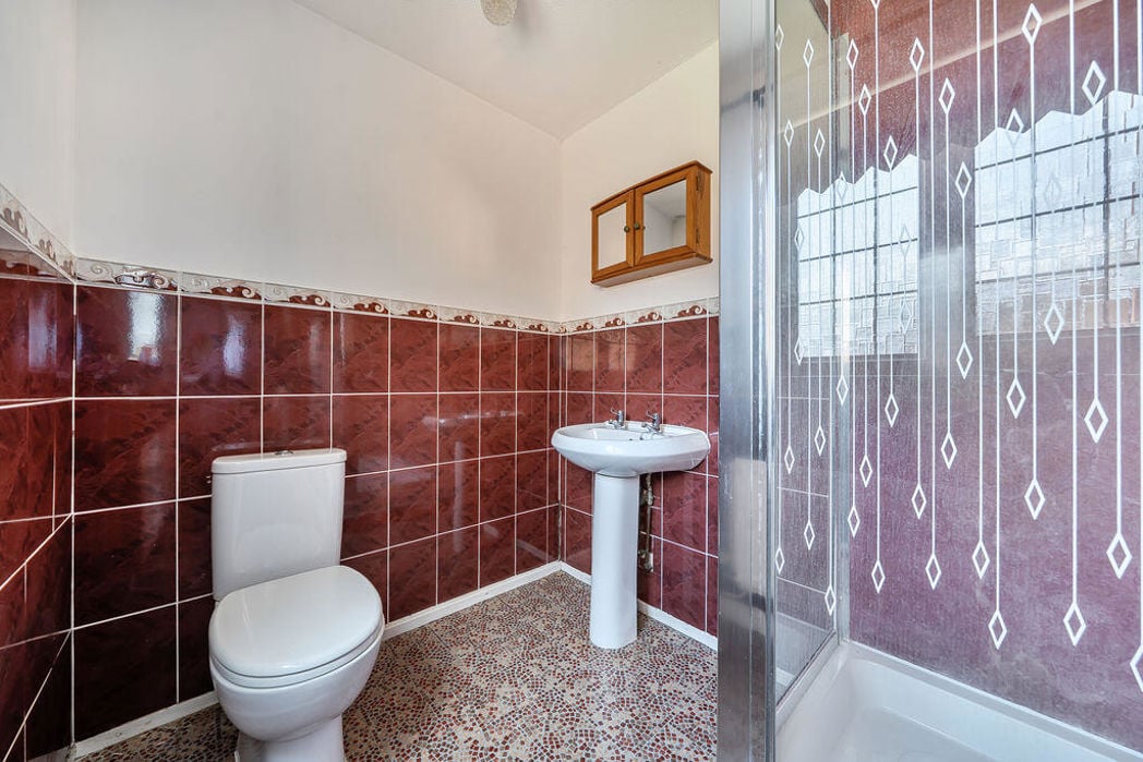 Property image 13 of 19