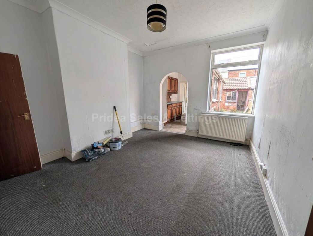 Property image 3 of 16