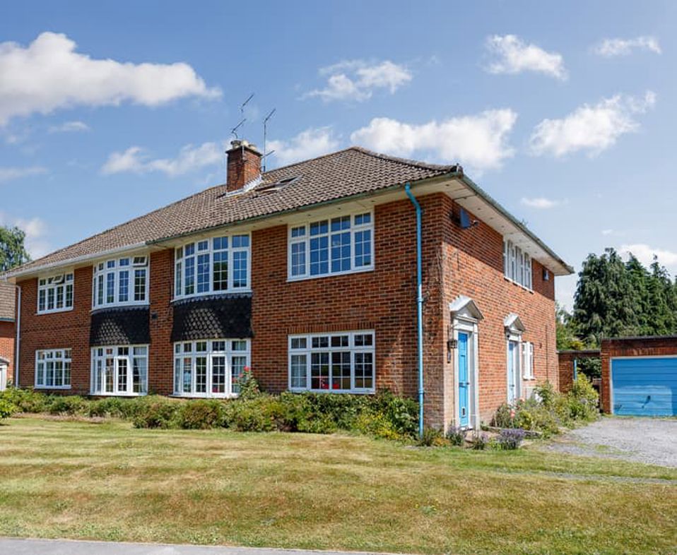 Property image 1 of 12