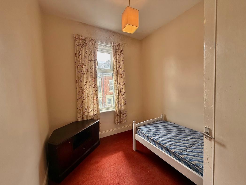 Property image 7 of 11