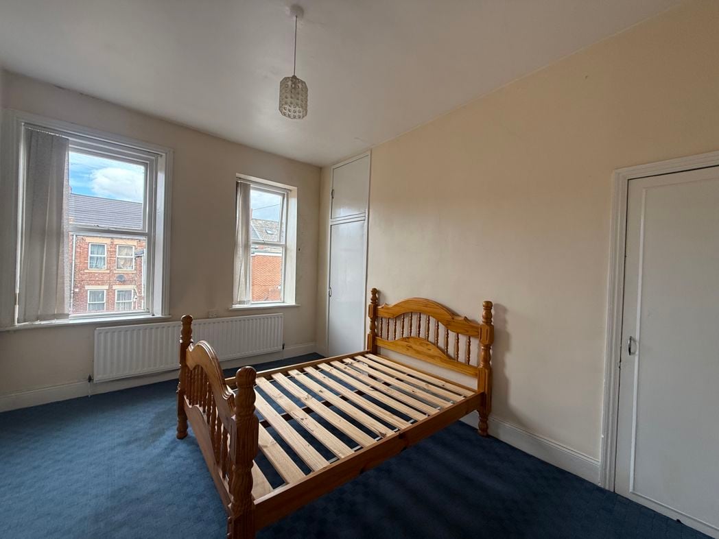 Property image 8 of 11