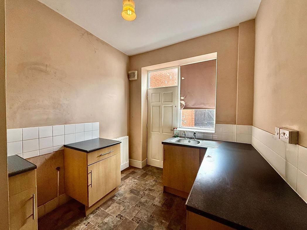 Property image 10 of 11