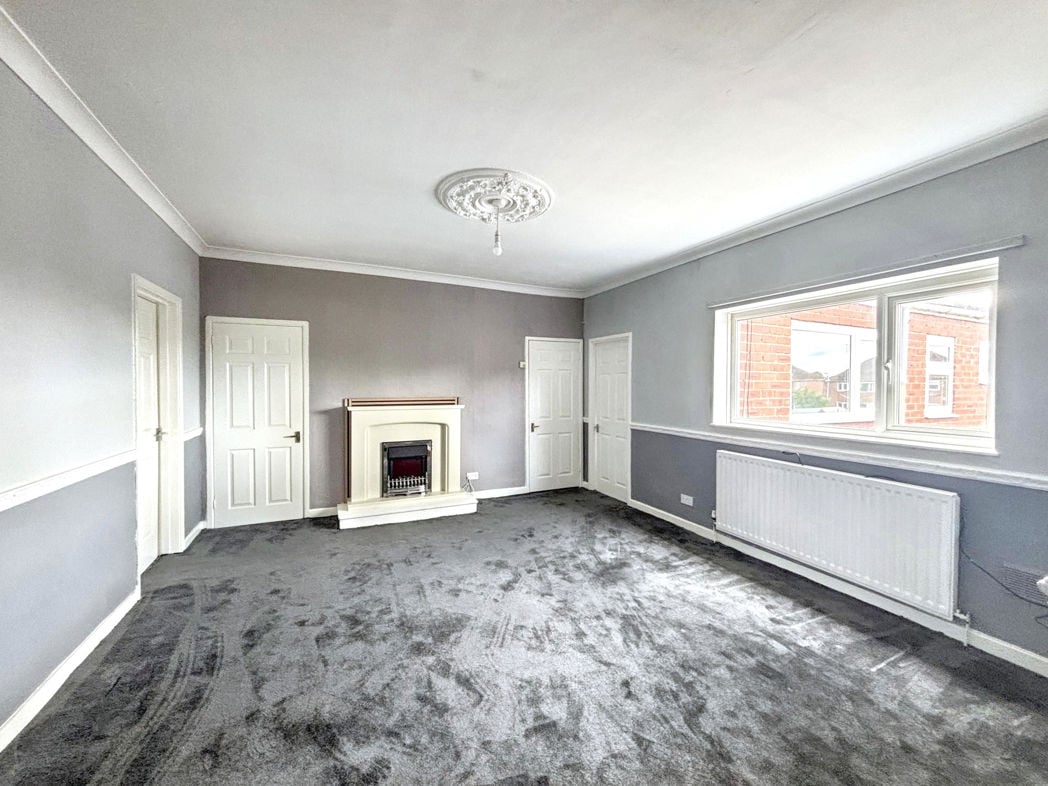 Property image 2 of 10