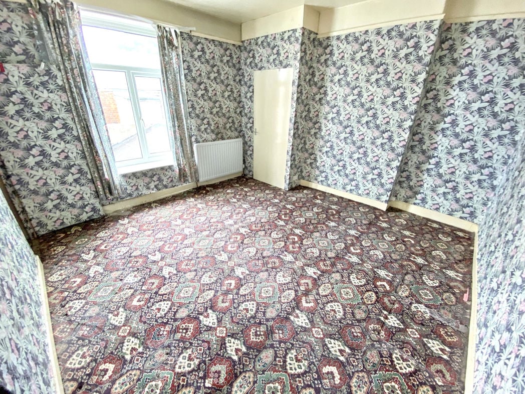 Property image 8 of 9