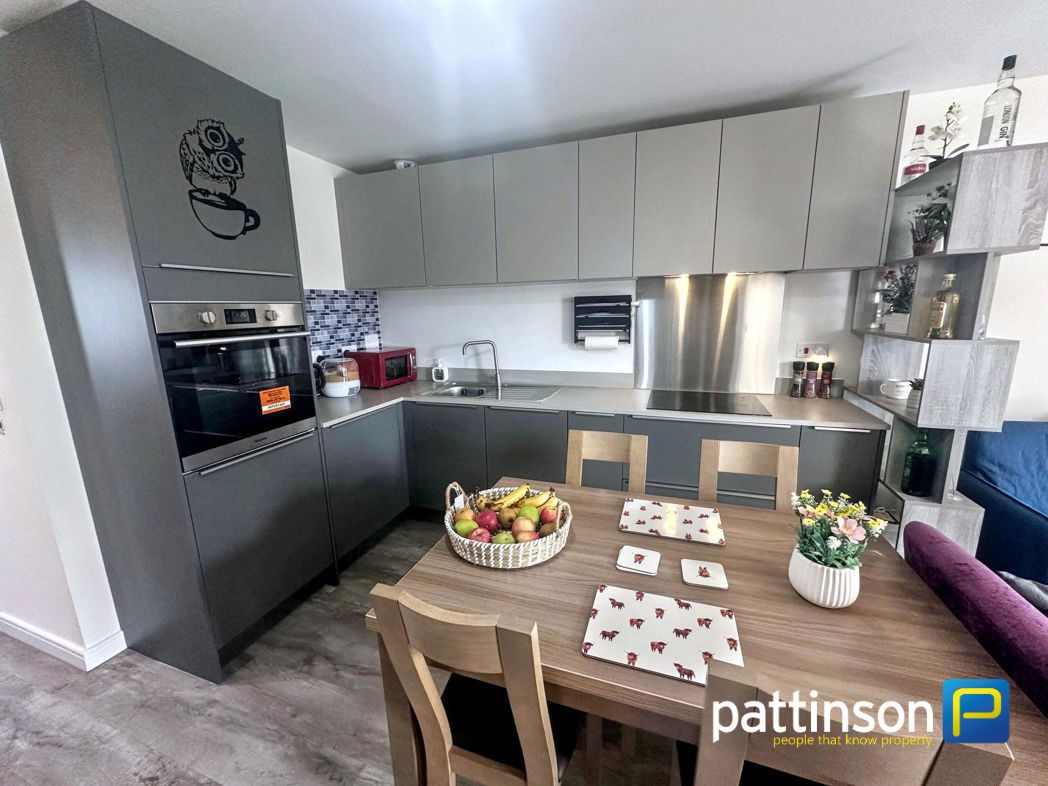 Property image 2 of 10