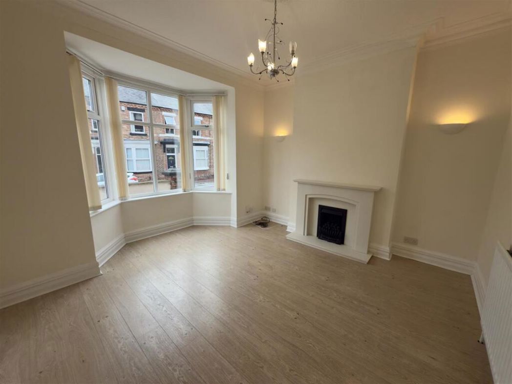Property image 2 of 15