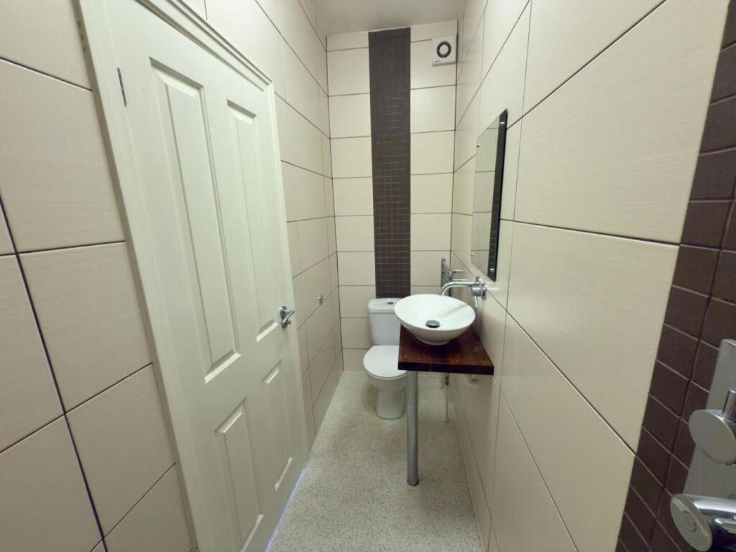 Property image 7 of 15