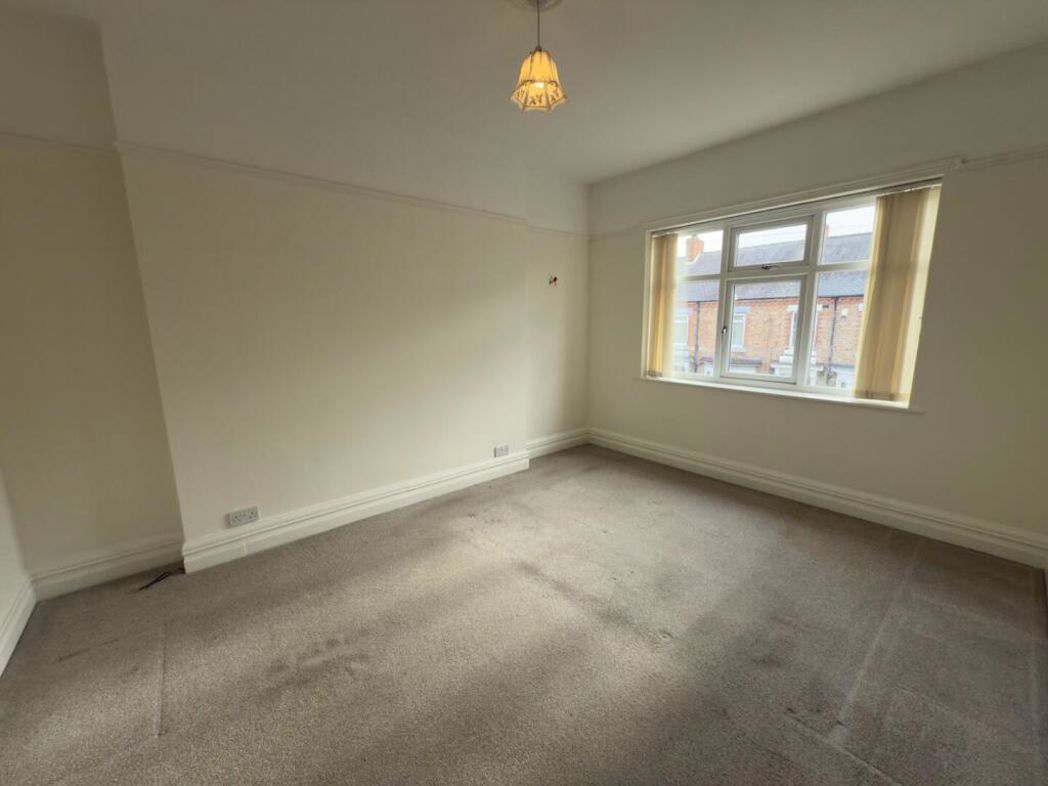 Property image 8 of 15