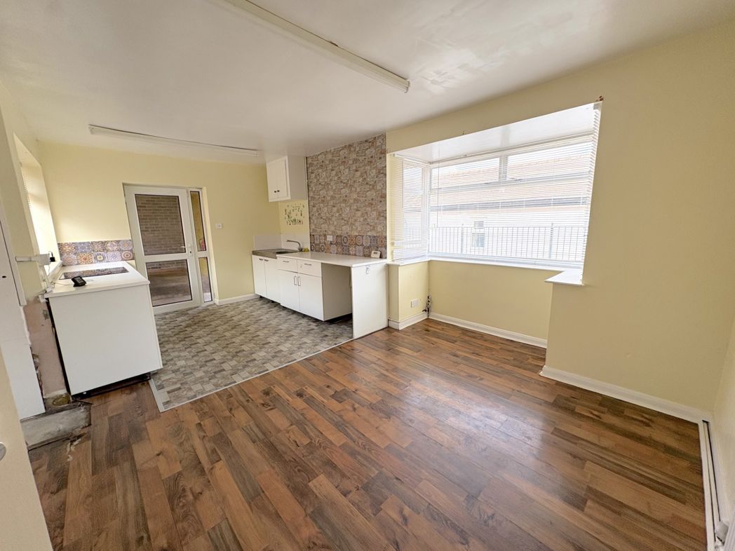 Property image 5 of 25