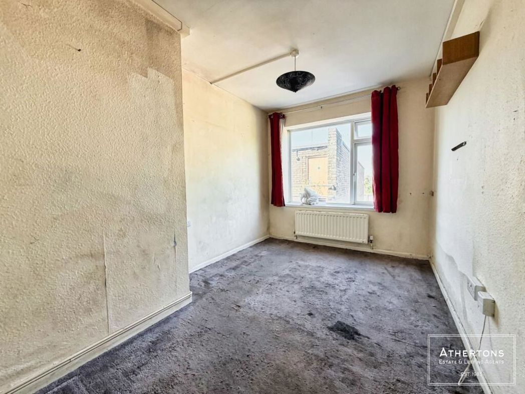 Property image 5 of 8