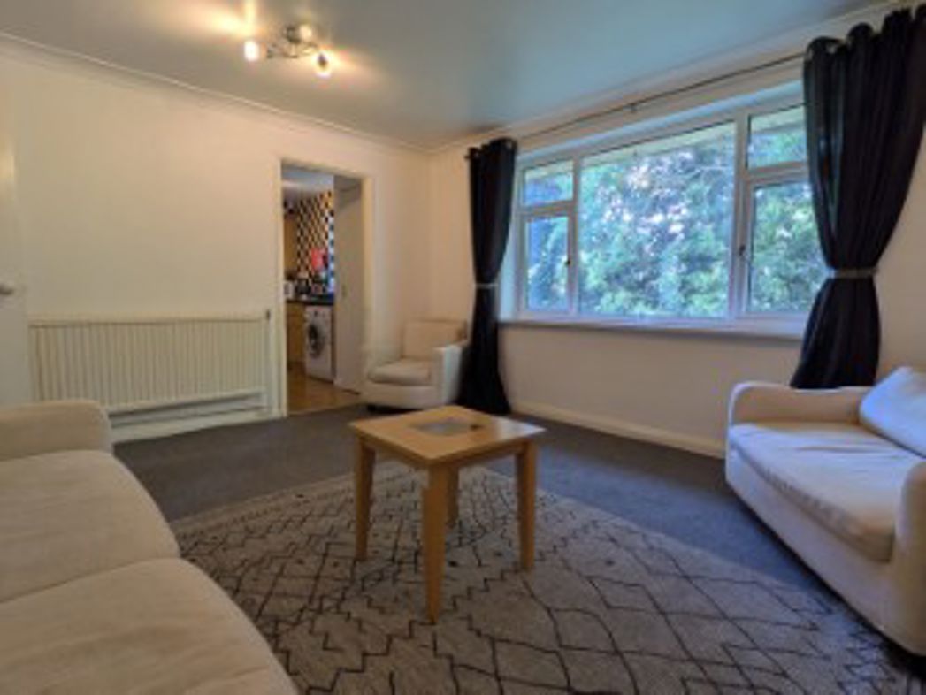 Property image 2 of 13