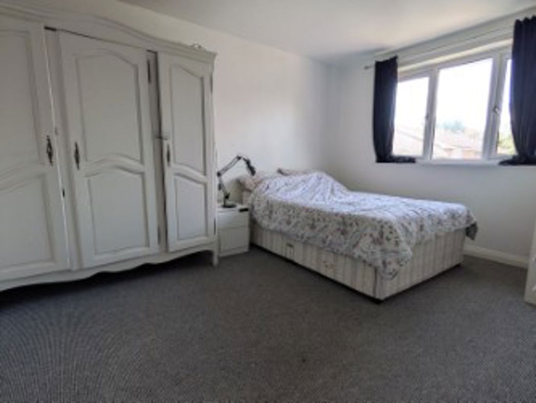 Property image 7 of 13