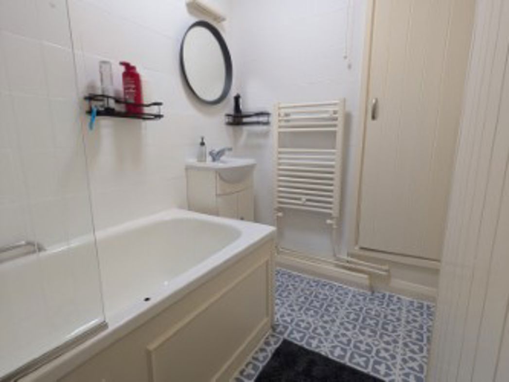 Property image 12 of 13