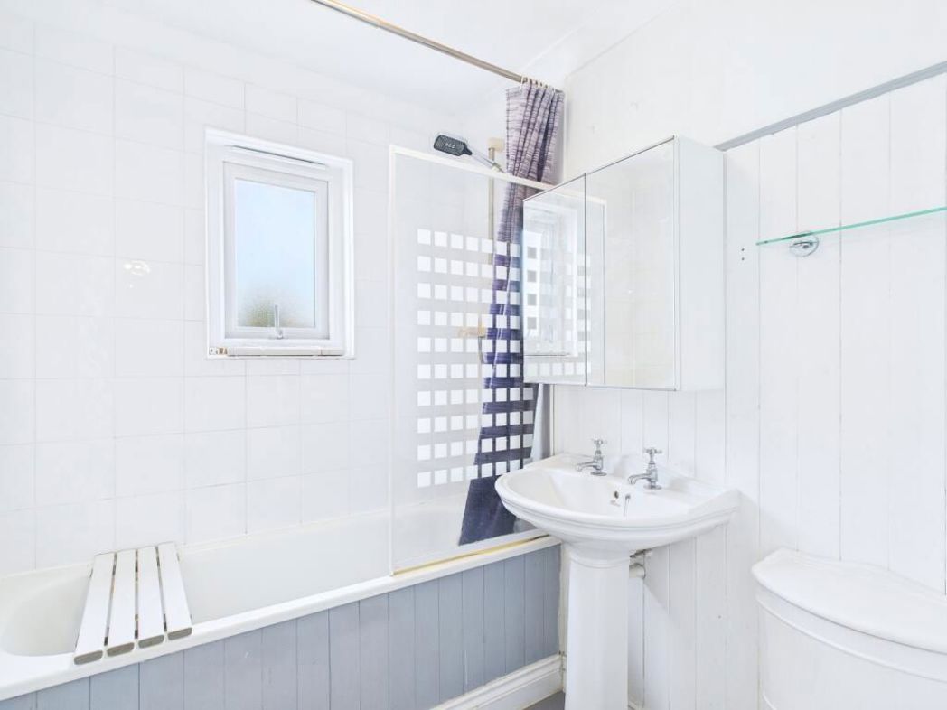 Property image 3 of 5