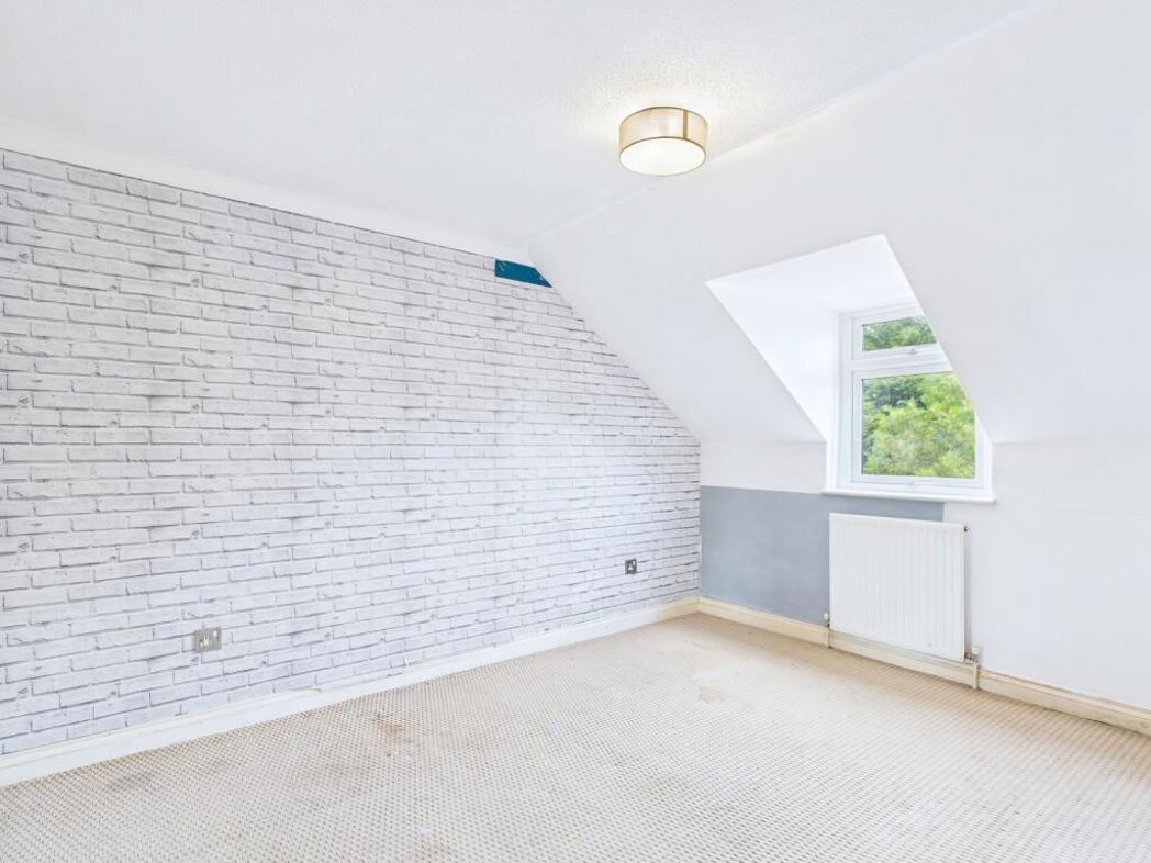 Property image 4 of 5