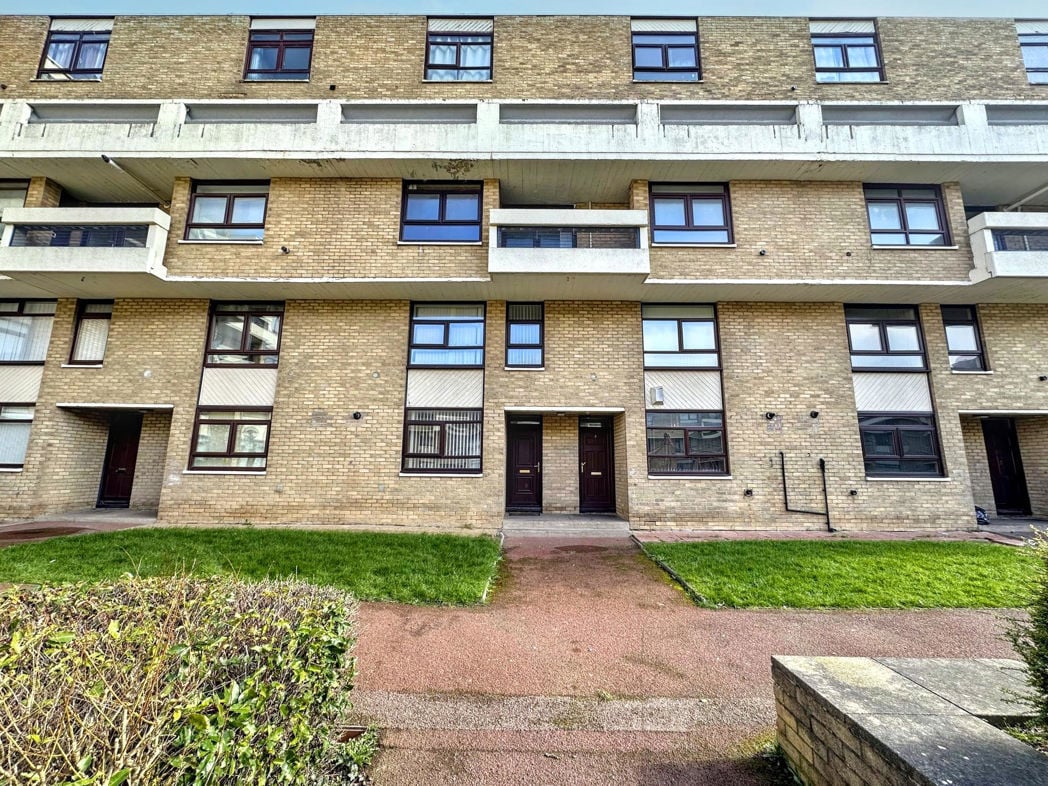 Property image 1 of 11