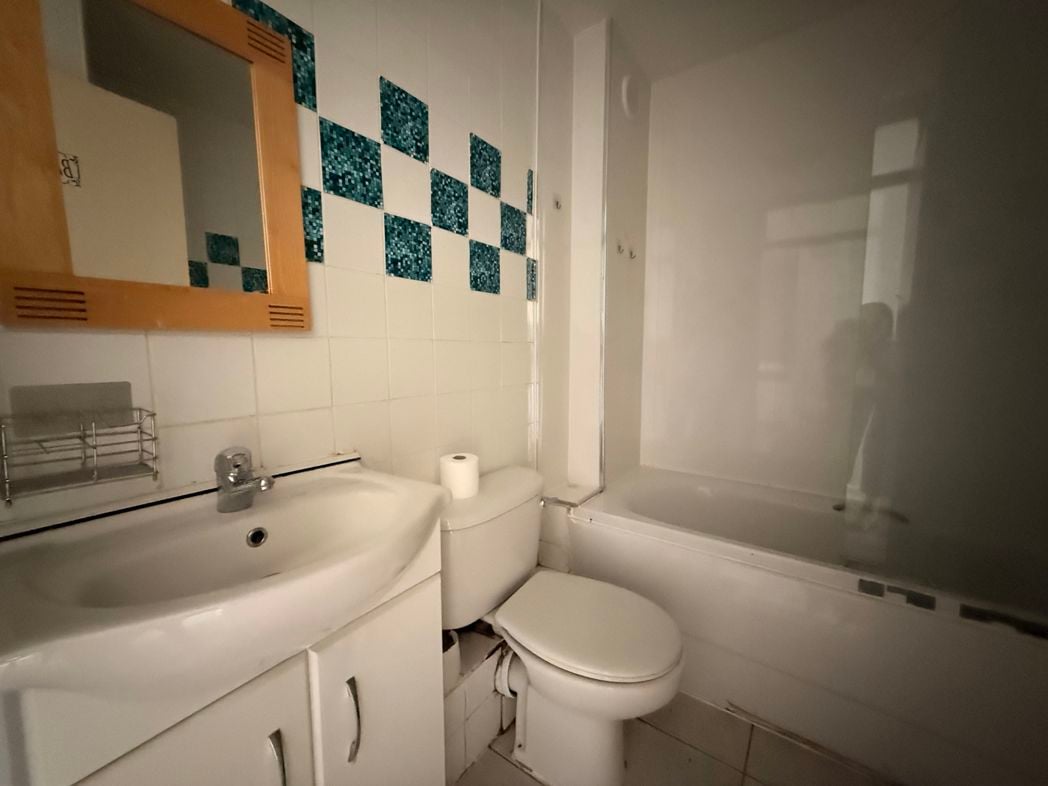 Property image 6 of 11
