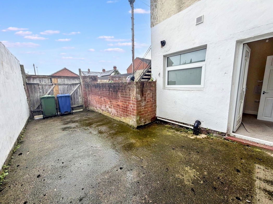 Property image 9 of 9