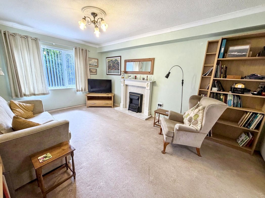 Property image 4 of 7