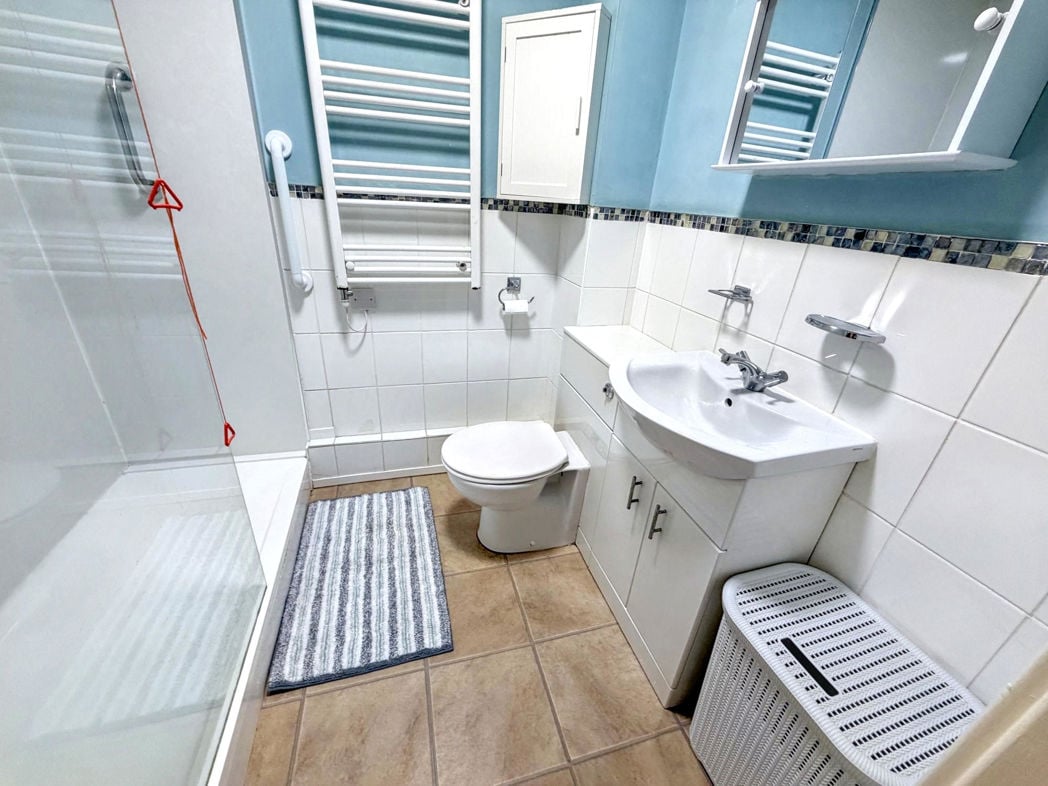 Property image 5 of 7