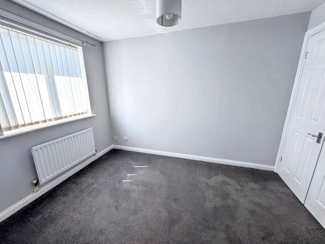 Property image 10 of 13