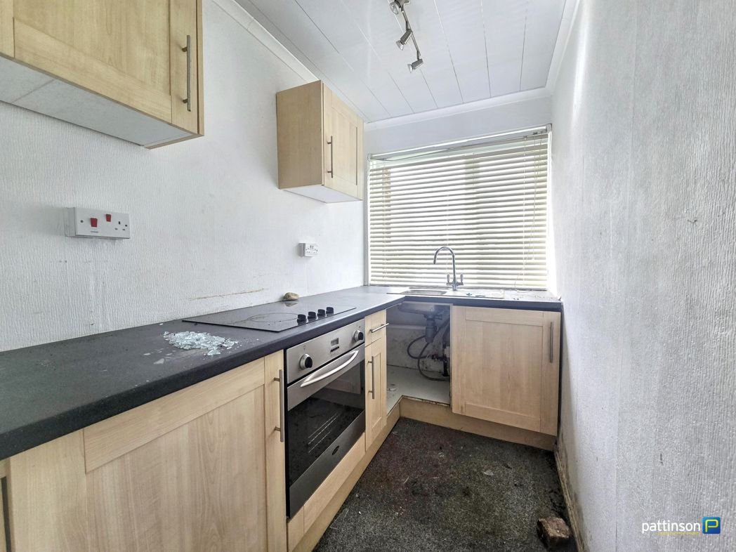 Property image 3 of 11