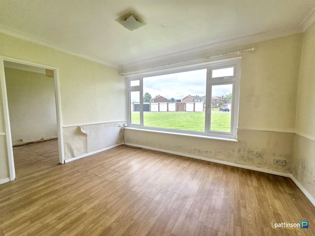 Property image 7 of 11