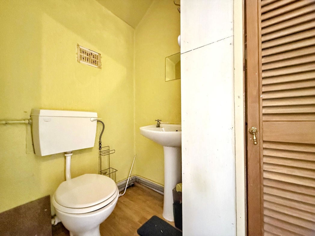 Property image 16 of 20