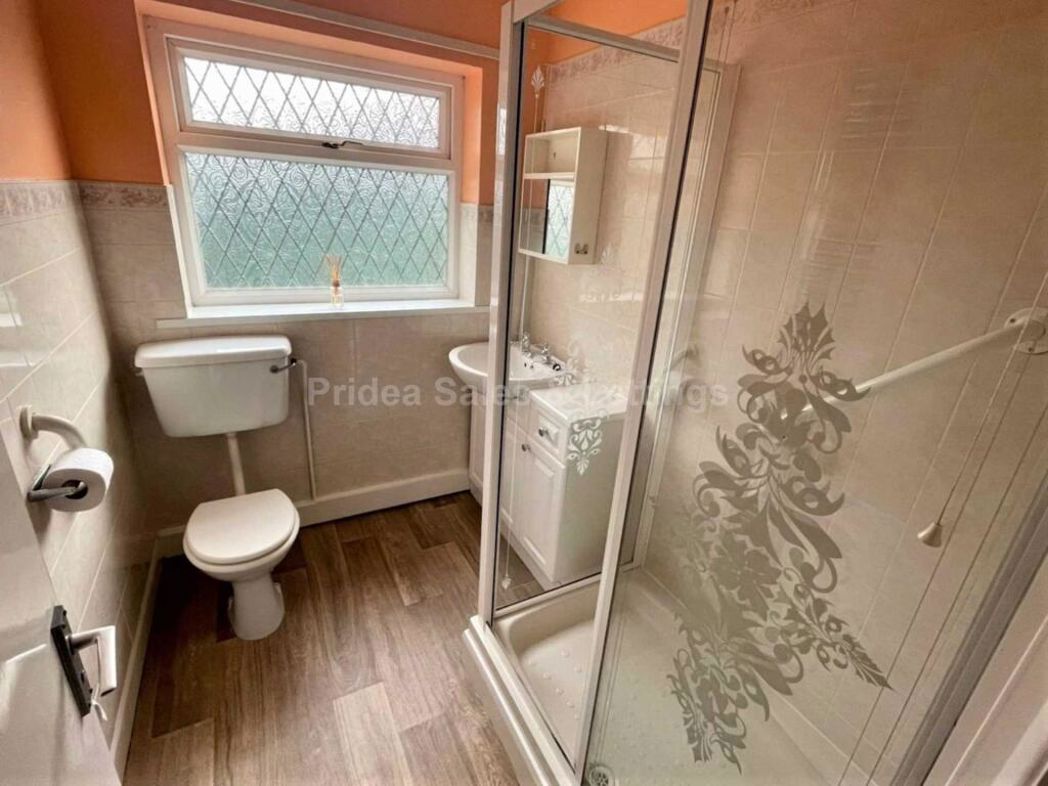 Property image 5 of 24