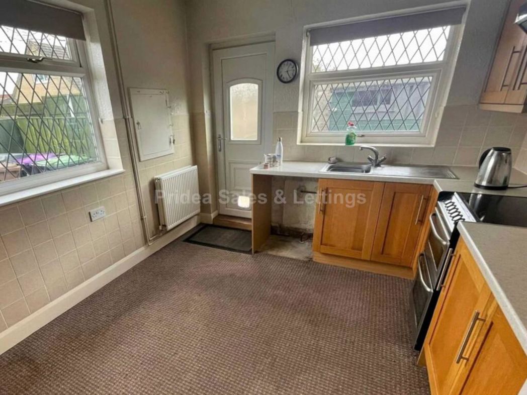 Property image 16 of 24