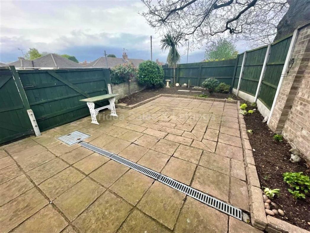 Property image 23 of 24