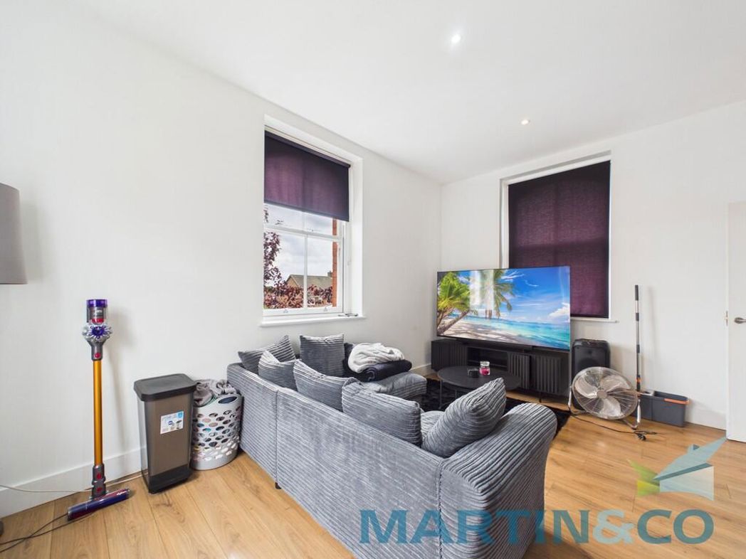 Property image 7 of 15