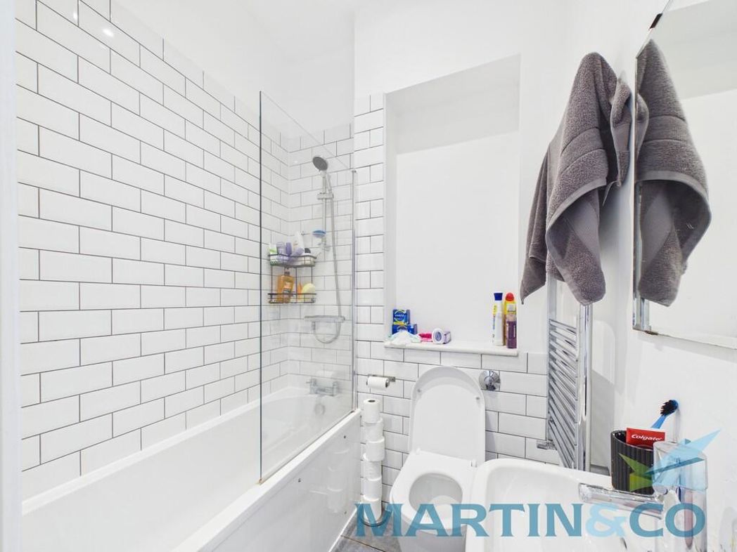 Property image 12 of 15