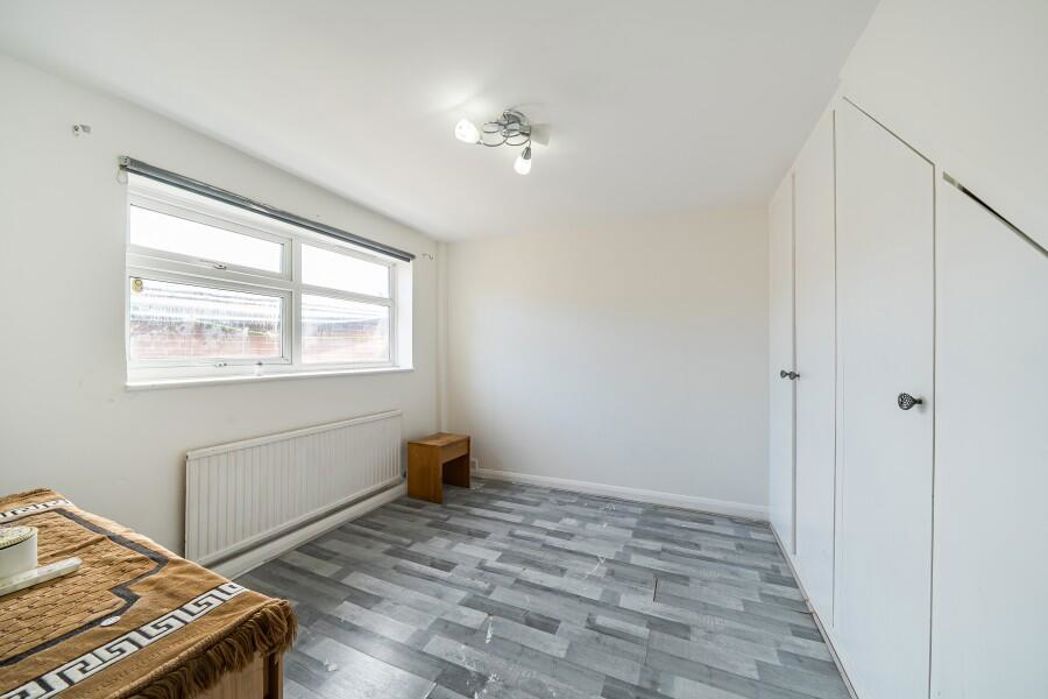 Property image 12 of 20