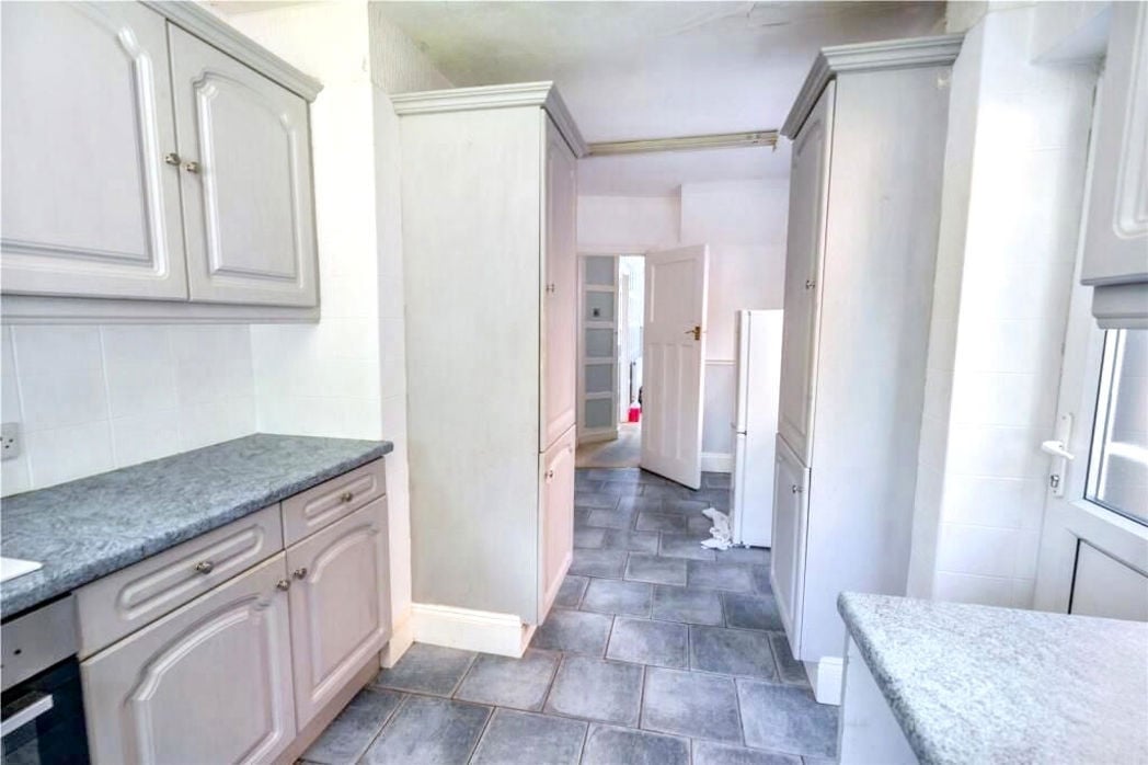 Property image 6 of 18