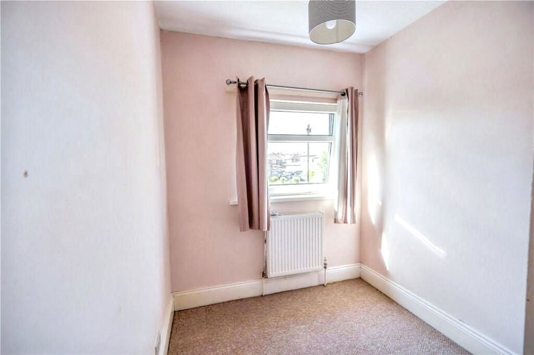Property image 13 of 18