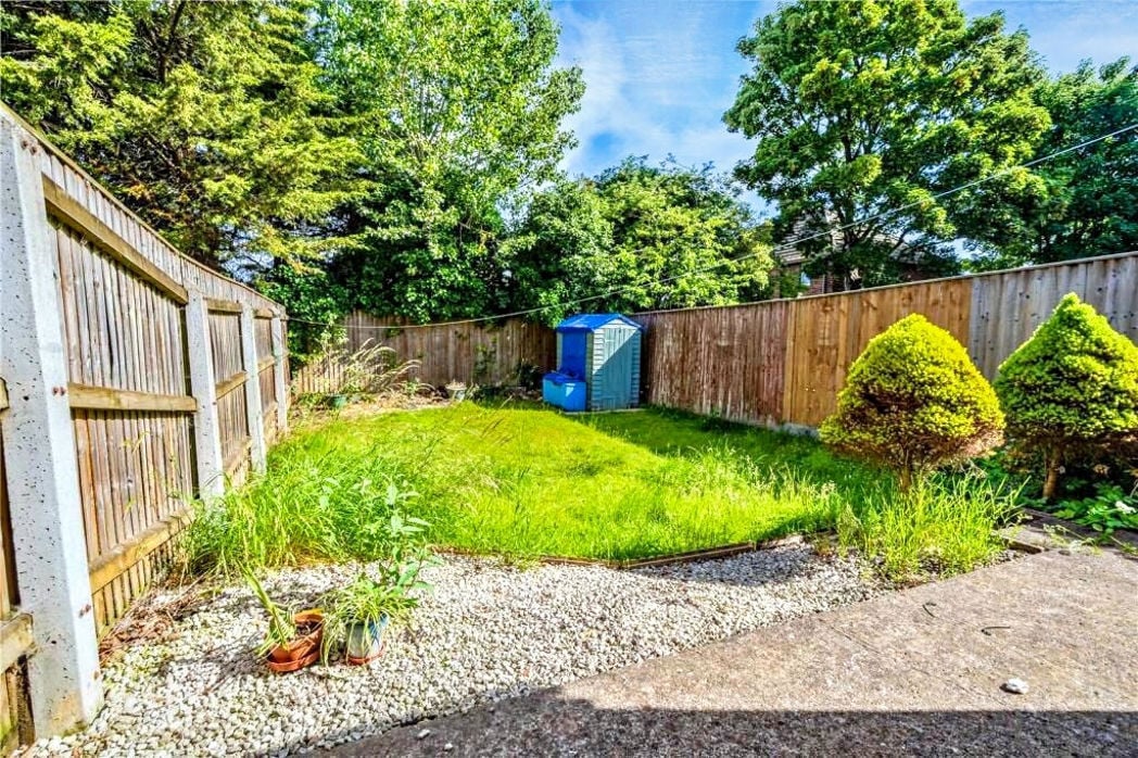Property image 16 of 18