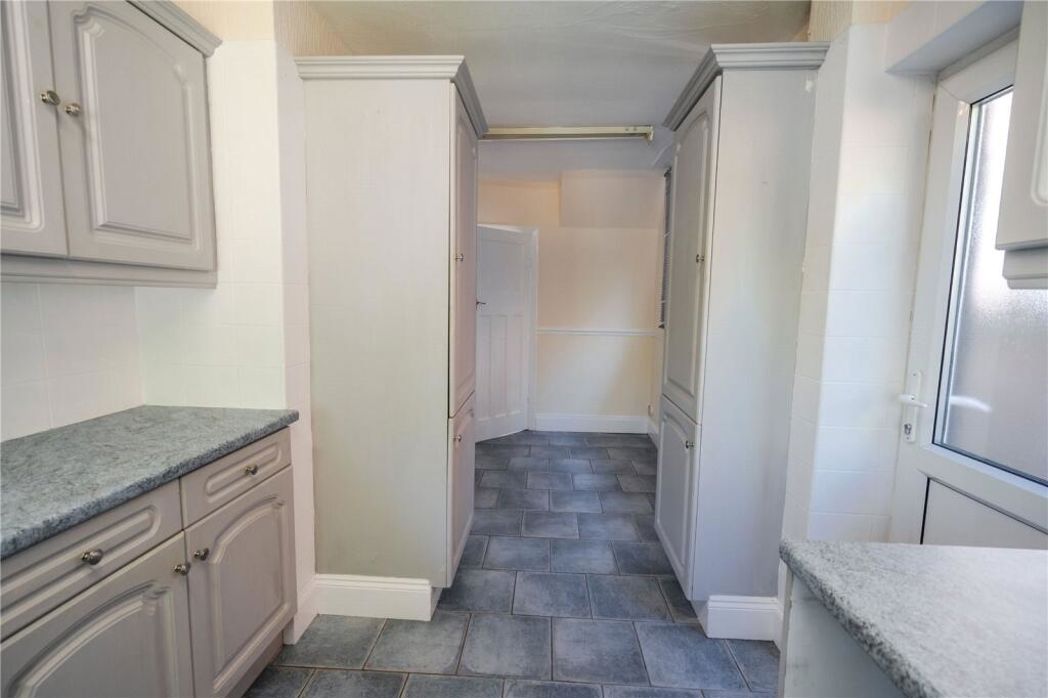 Property image 6 of 17