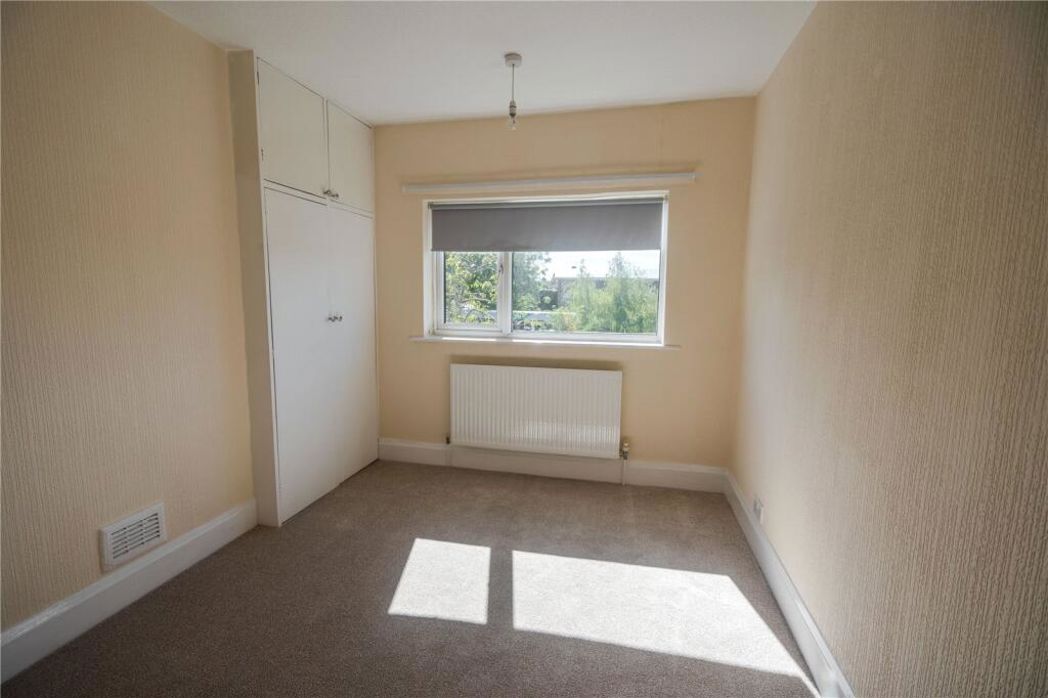 Property image 10 of 17