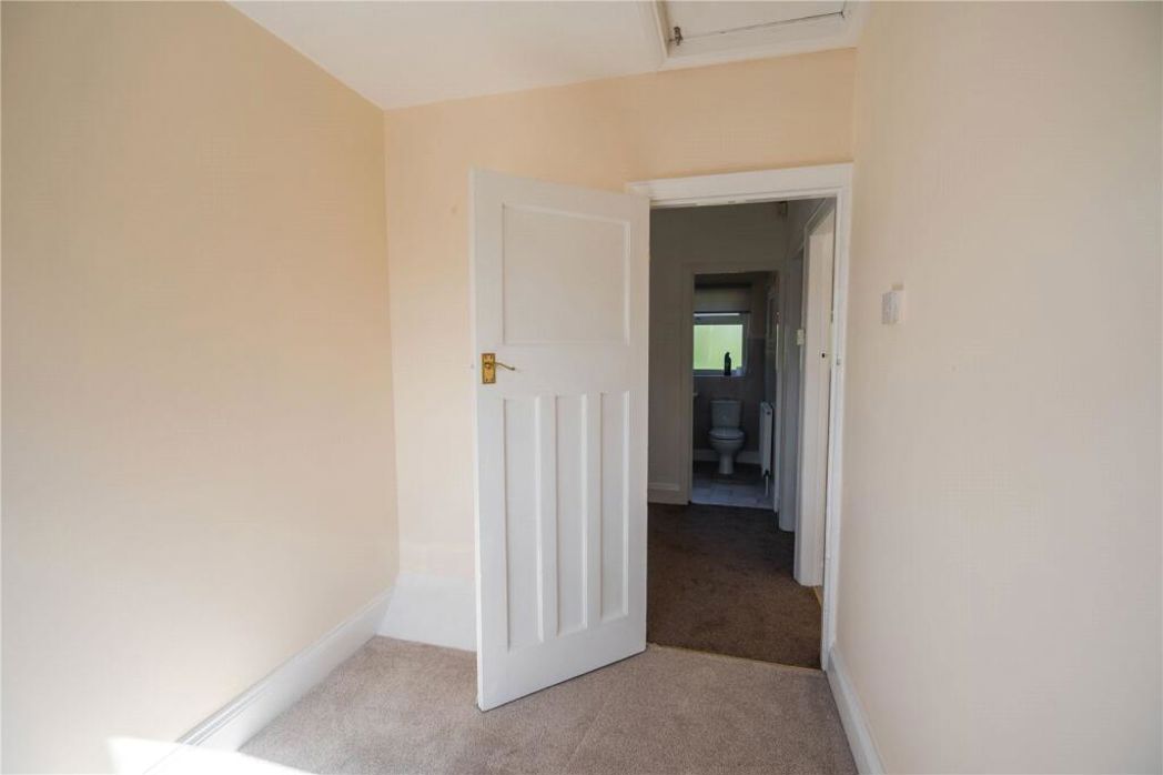 Property image 13 of 17