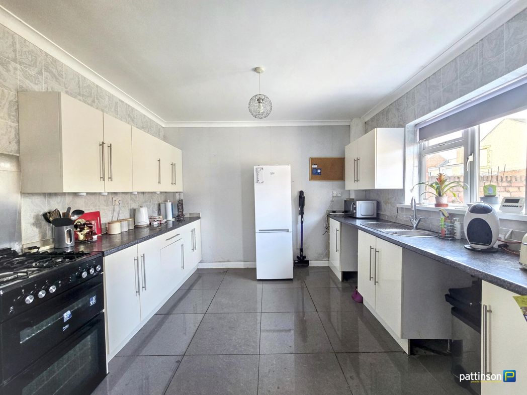 Property image 3 of 13