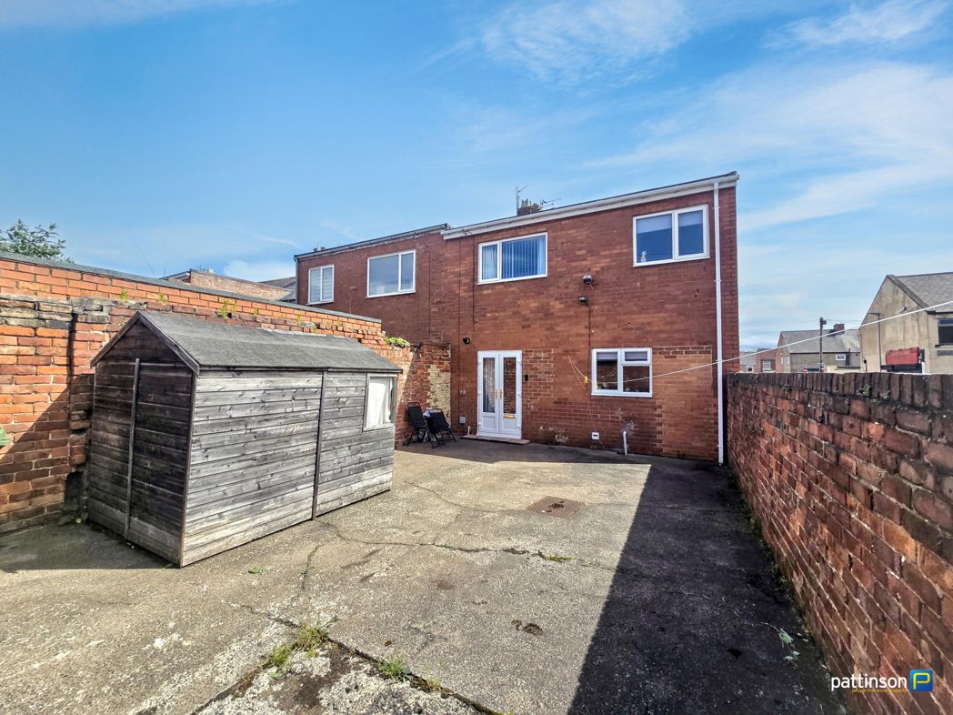 Property image 11 of 13