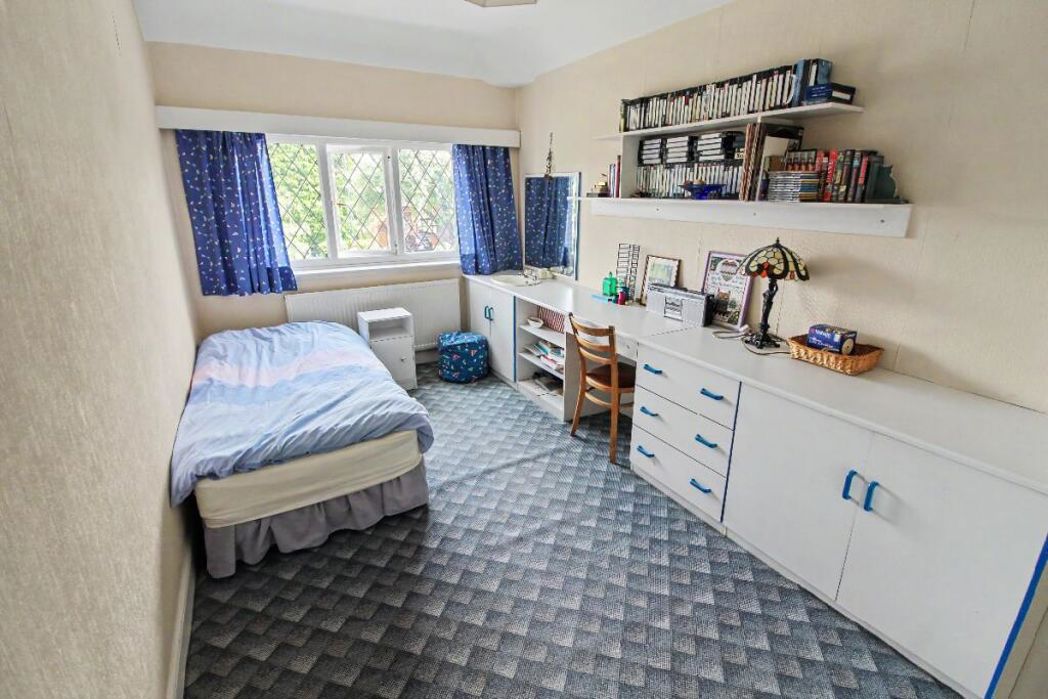 Property image 19 of 27